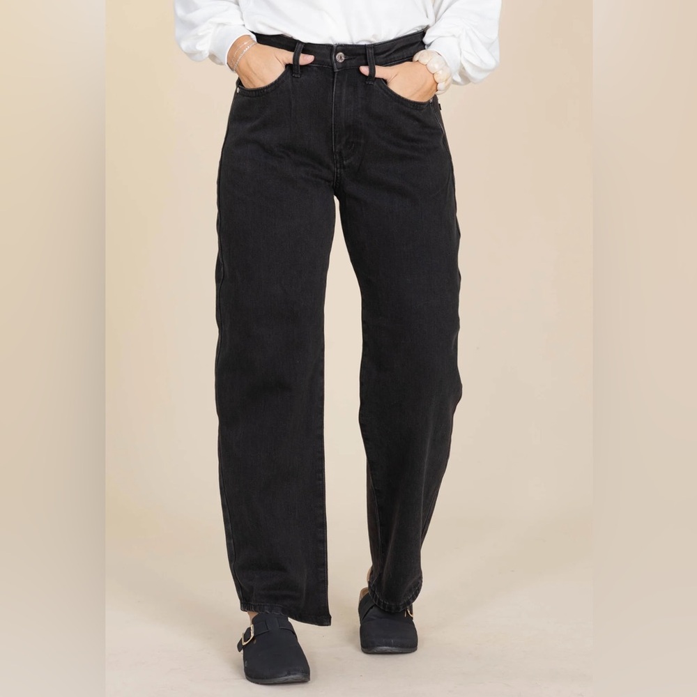 Judy Blue Marlow Arc Leg Trouser Jeans Rigid Magic Black Women’s Sz 9/29